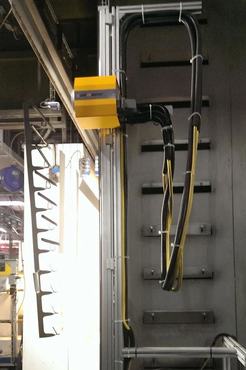 革新工艺 新科技赋能产品进烤炉前非接触式膜厚测量技术